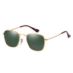 Okulary przeciwsłoneczne...