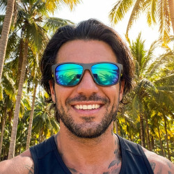 Okulary przeciwsłoneczne...