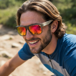 Okulary przeciwsłoneczne...