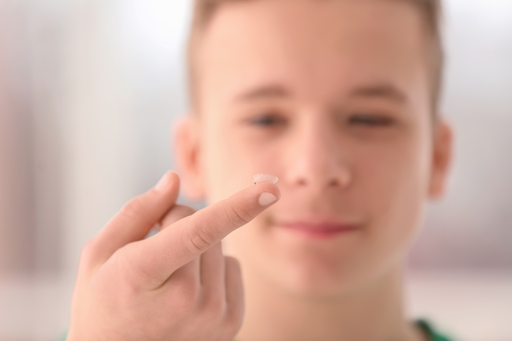 Soczewki kontaktowe dla dzieci — w jakim wieku mogą zacząć?